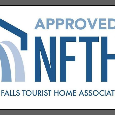 Falls Retreat - Walk To The Falls, The Casino And All Downtown Restaurants - Across From The Aquarium Niagara Falls Eksteriør billede